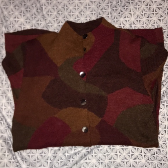 Women’s sweater - Picture 1 of 4
